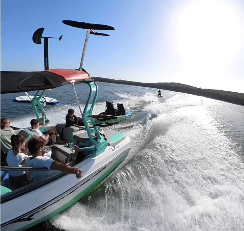 Aventura gliss ski nautique wakeboard carcans Maubuisson